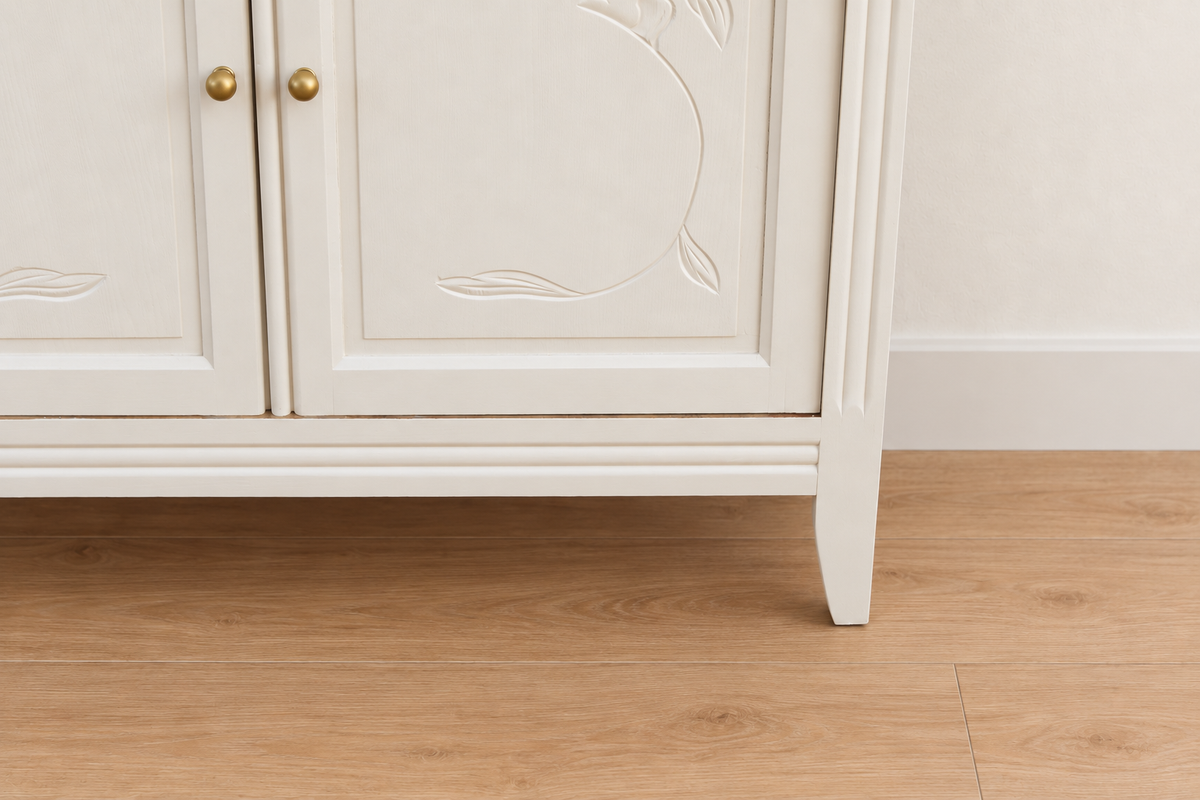 Buffet parisien ancien Art déco rénové – Blanc ivoire et plateau bois – 110 cm