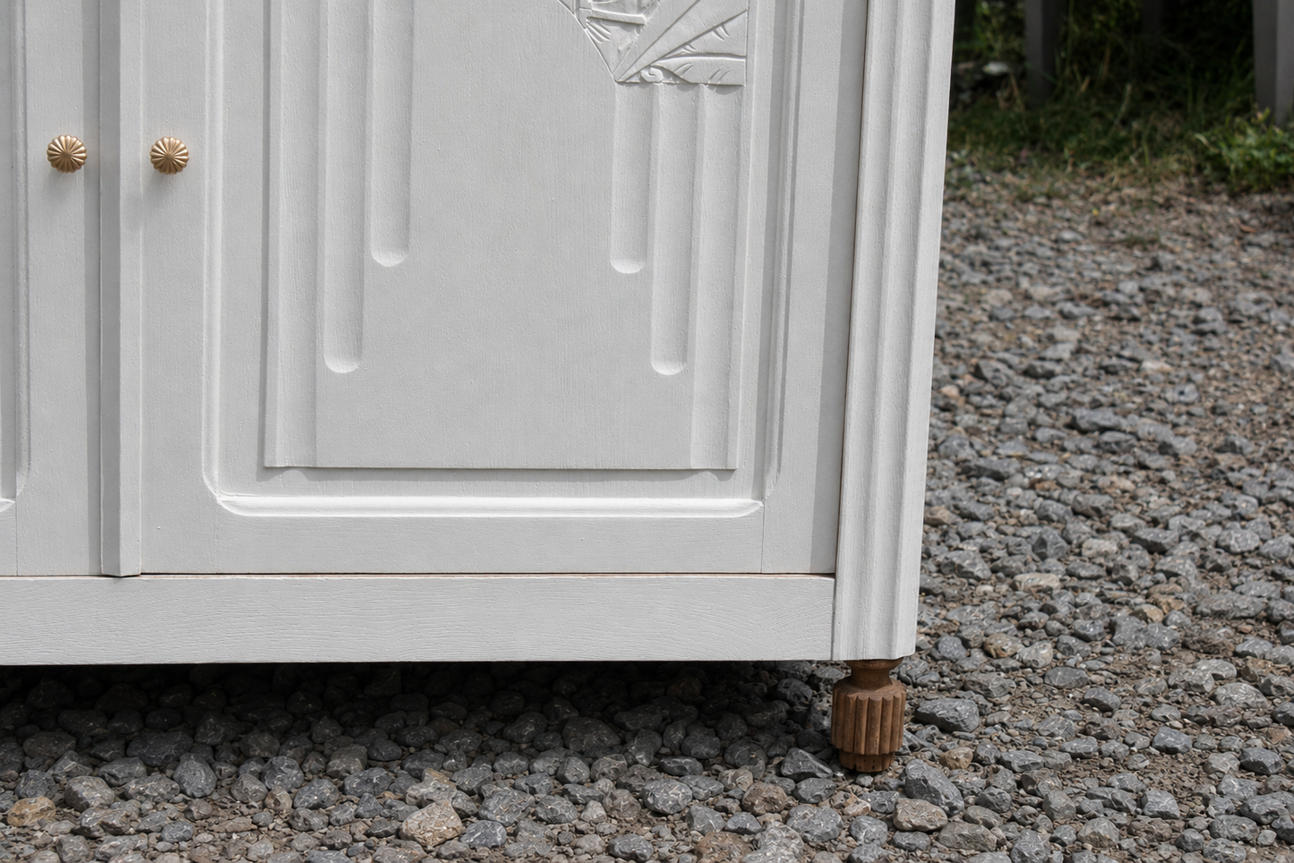 Buffet Art Déco rénové en bouleau – Plateau en chêne massif verni - VENDU