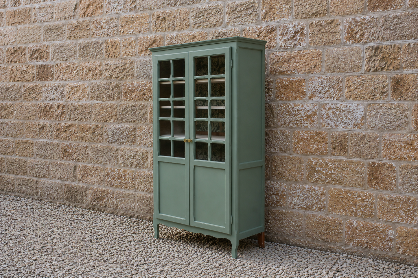 Vitrine ancienne rénovée – Vert Treillis