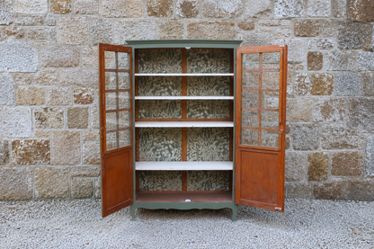 Vitrine ancienne rénovée – Vert Treillis