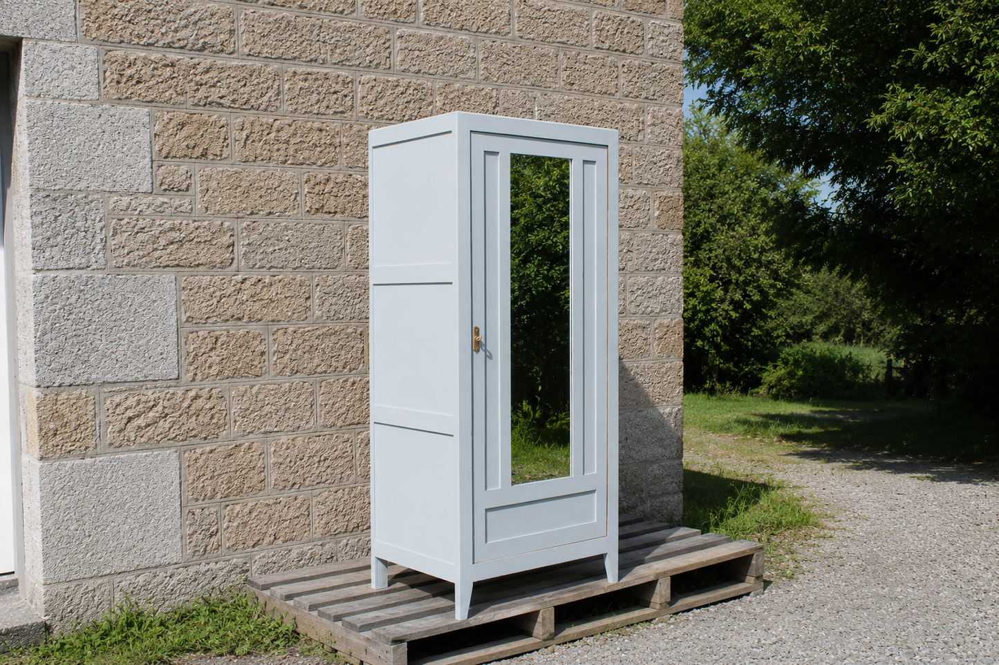 Armoire vintage rénovée – Style haussmannien / campagne chic