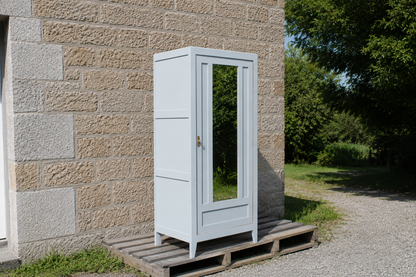 Armoire vintage rénovée – Style haussmannien / campagne chic