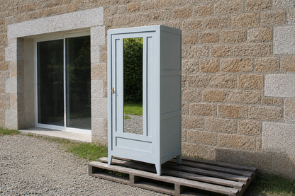 Armoire vintage rénovée – Style haussmannien / campagne chic