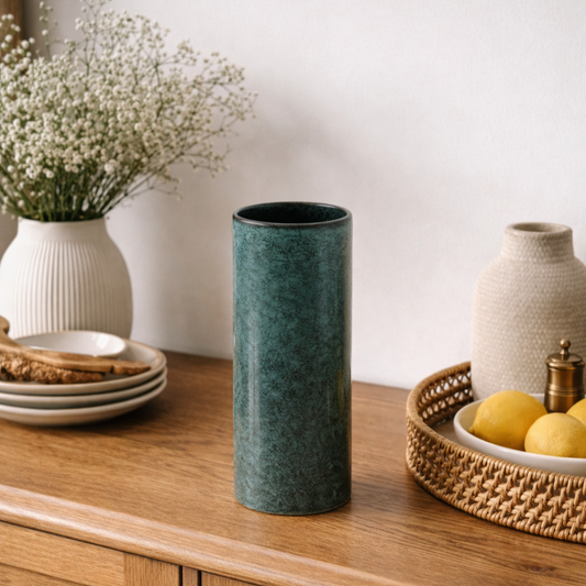 Vase cylindrique en céramique vert profond – H24 cm