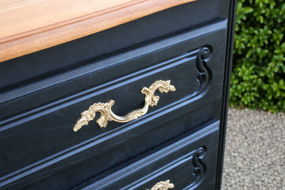 Commode style Louis XV noire et plateau bois naturel – 3 tiroirs