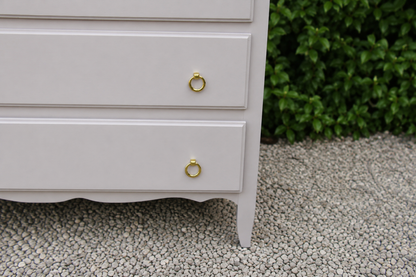 Charmante commode 3 tiroirs entièrement rénovée