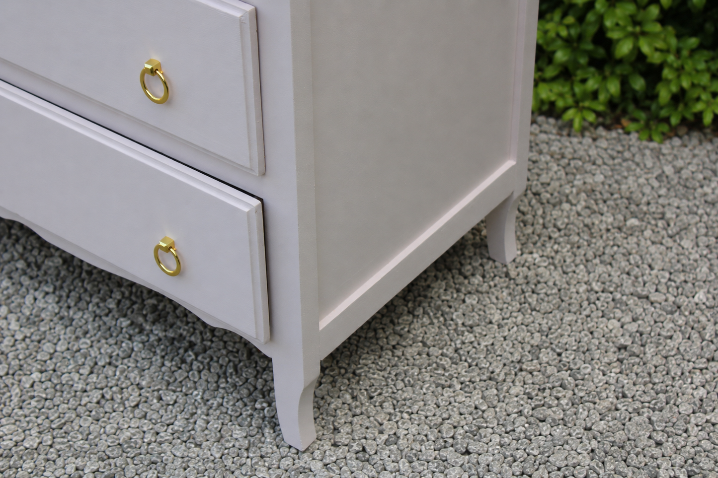 Charmante commode 3 tiroirs entièrement rénovée
