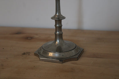 Bougeoir ancien en métal argenté – chandelier haut vintage H25 cm