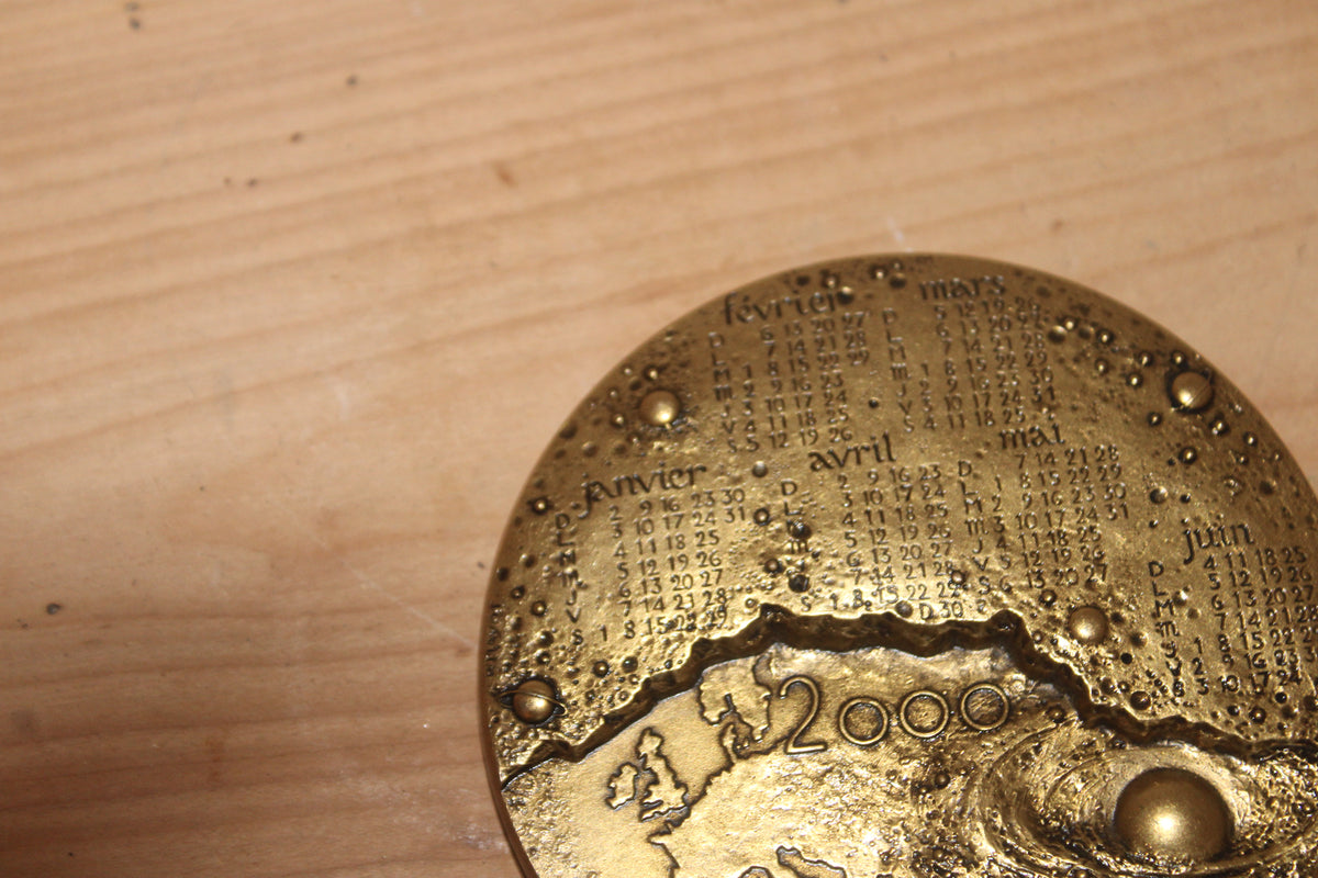 Grande médaille calendrier 2000 Monnaie de Paris par R. Mayot – Bronze – Ø 9,5 cm