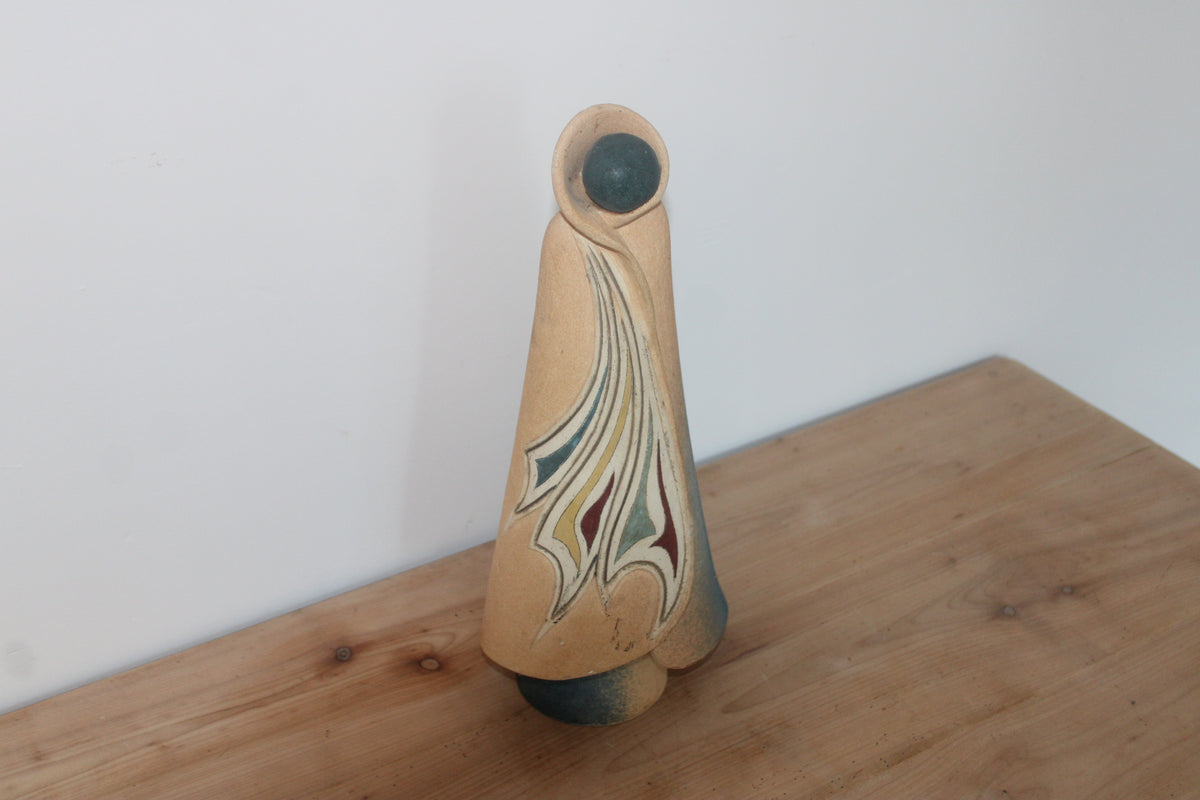 Grande sculpture en céramique vintage signée – Silhouette abstraite moderniste – Années 60/70 – 42 cm