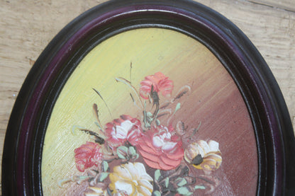 Petit tableau ovale vintage – Bouquet de fleurs peint en relief – Cadre bordeaux rétro