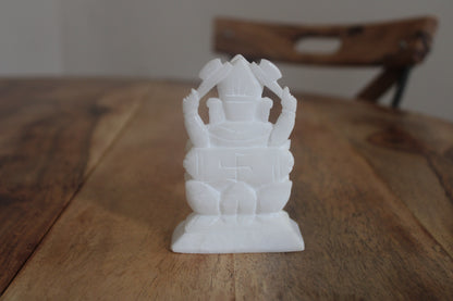Statuette Ganesh en pierre blanche sculptée – Probablement marbre – H 11 cm