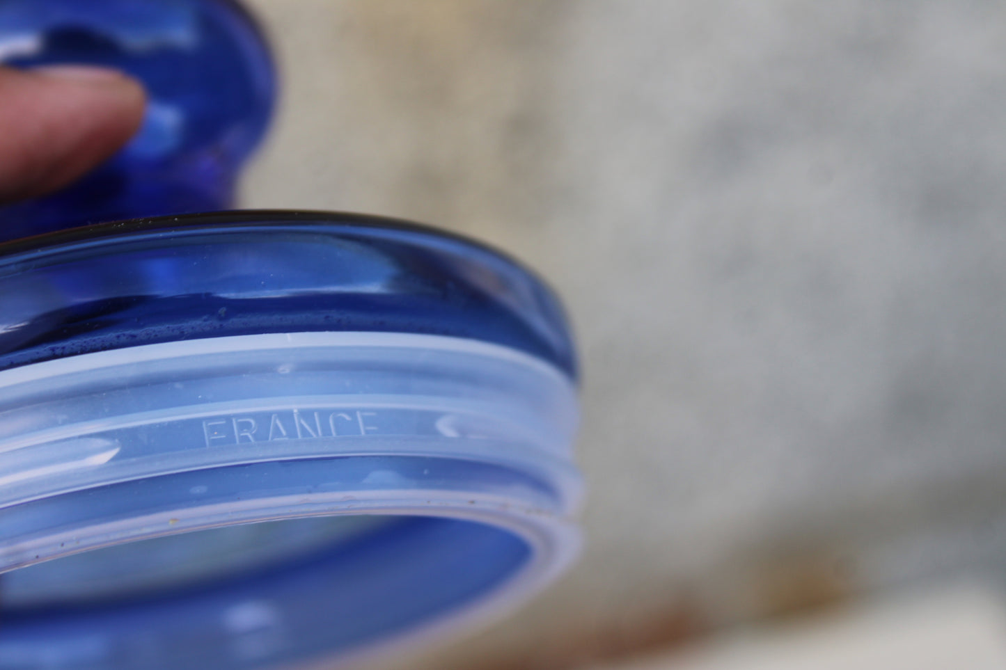 Bocal hermétique en verre bleu cobalt – Made in France