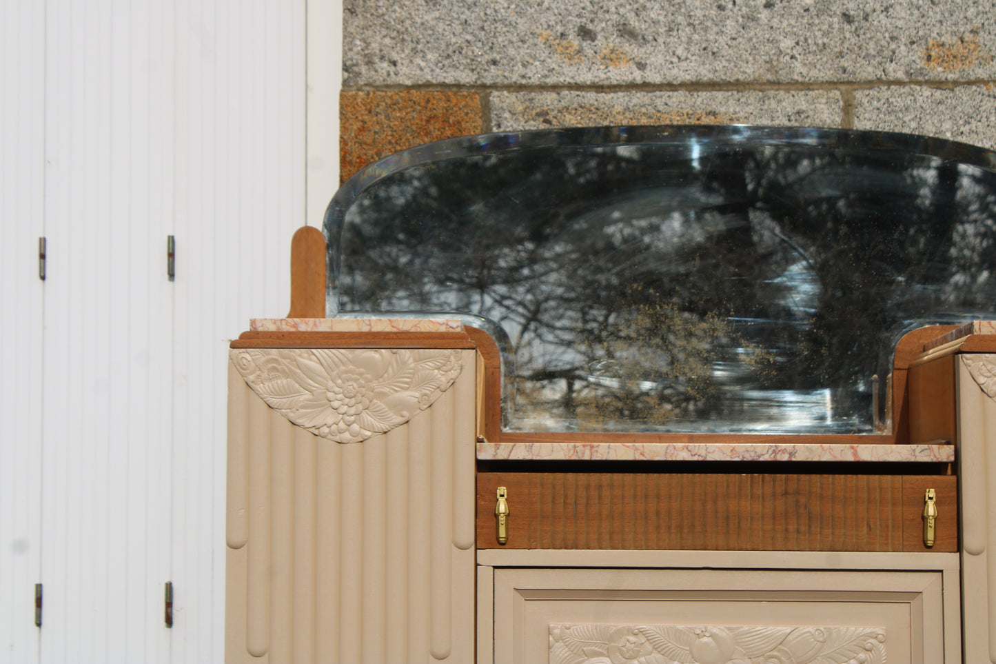 Buffet Art Déco Beige Quai de Seine - VENDU