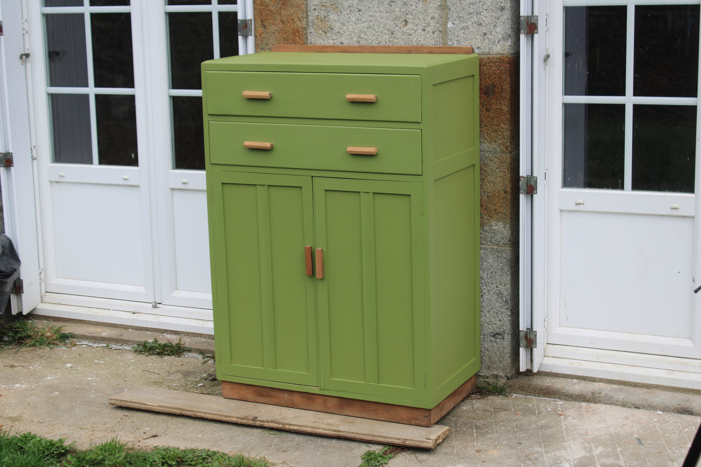 Buffet ancien rénové – Vert Herbarium (Libéron) - VENDU