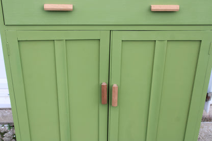 Buffet ancien rénové – Vert Herbarium (Libéron) - VENDU