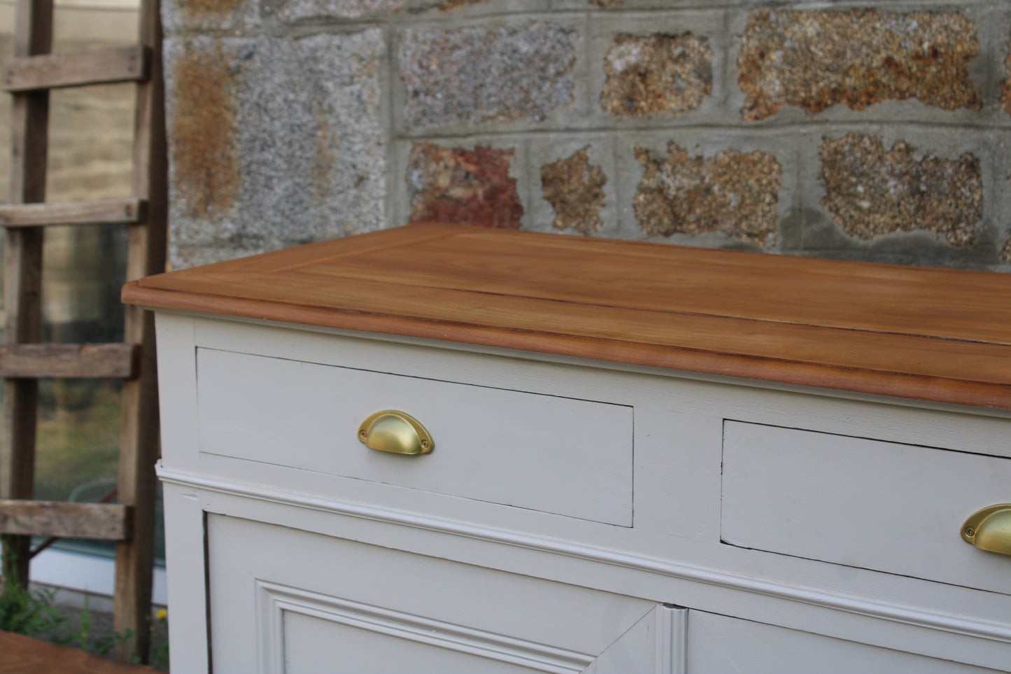Buffet campagne ancien blanc cassé - Projet sur Mesure