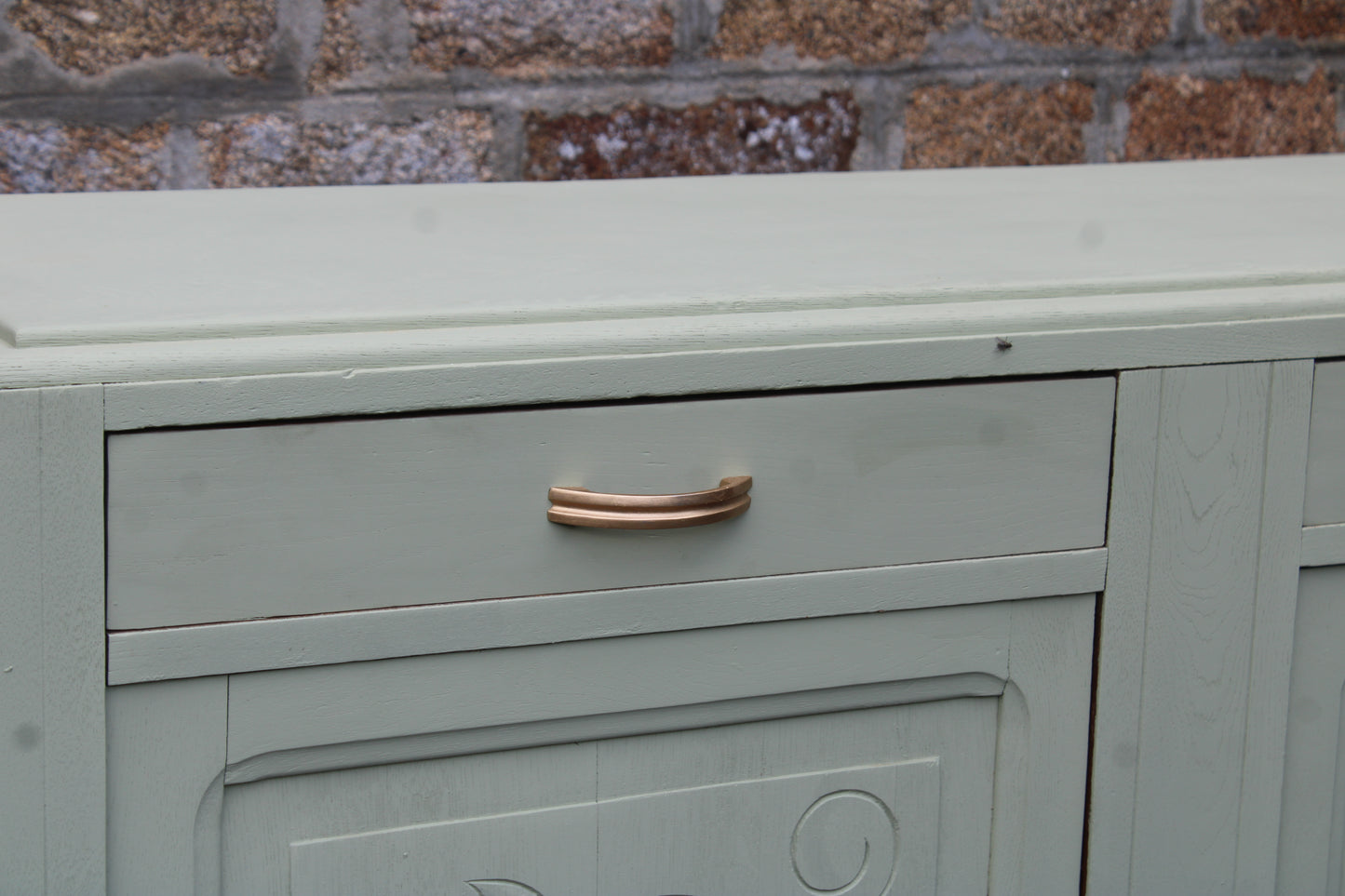 Buffet vintage Art Déco rénové • Vert Lézard Pure & Paint - VENDU