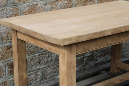 Table de ferme en chêne massif – 4 à 6 convives