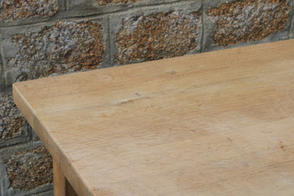 Table de ferme en chêne massif – 4 à 6 convives
