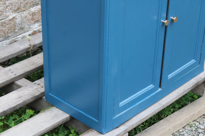 Buffet parisien vintage bleu profond & plateau bois naturel