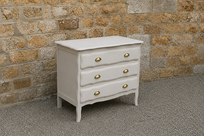 Commode vintage rénovée Greige Galuchat – Style campagne chic