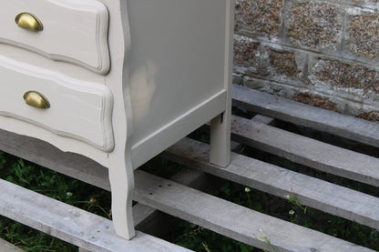 Commode vintage rénovée Greige Galuchat – Style campagne chic
