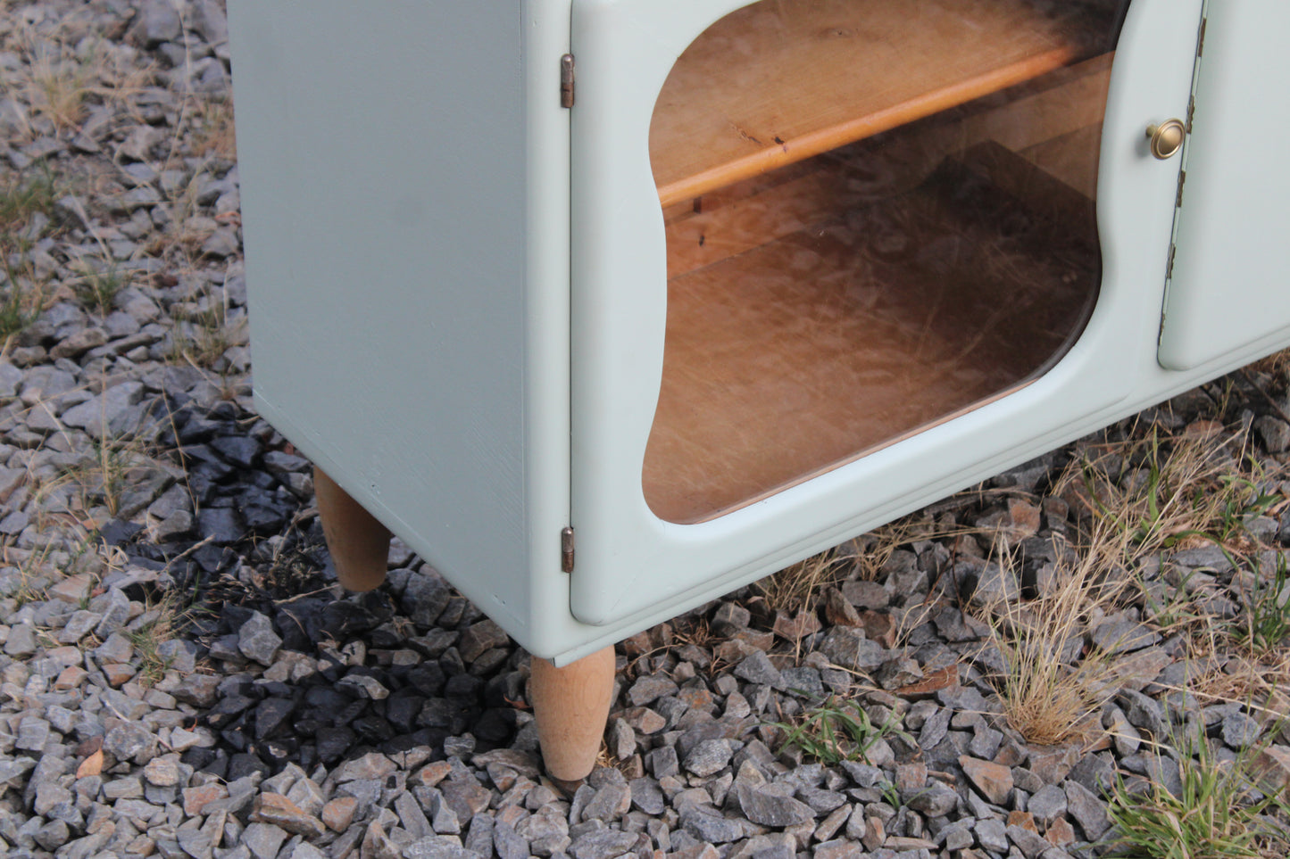 Buffet Mado vintage rénové – Vert Céladon Libéron - VENDU