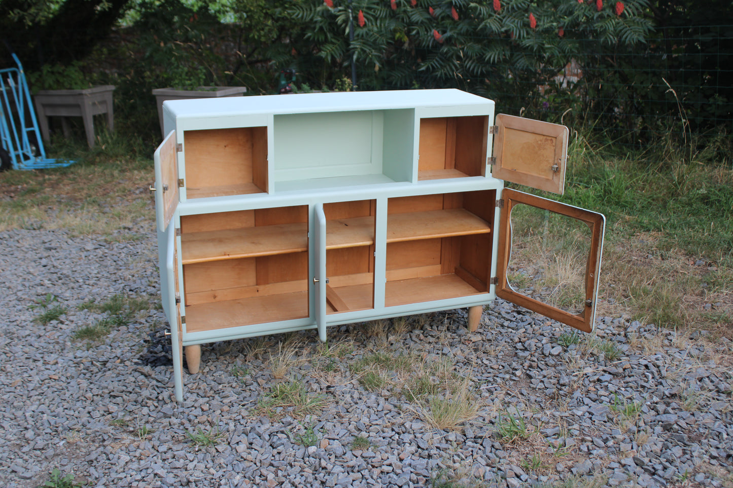 Buffet Mado vintage rénové – Vert Céladon Libéron - VENDU