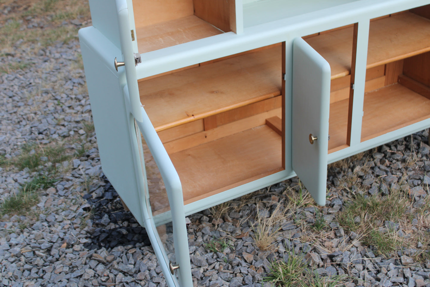 Buffet Mado vintage rénové – Vert Céladon Libéron - VENDU