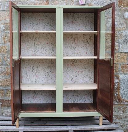 Vitrine ancienne rénovée – vert Lézard (Pure & Paint) - VENDU